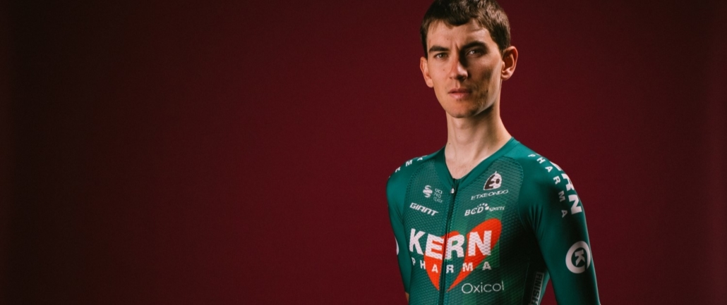 El Equipo Kern Pharma Presenta Su Nuevo Maillot Equipo Kern Pharma